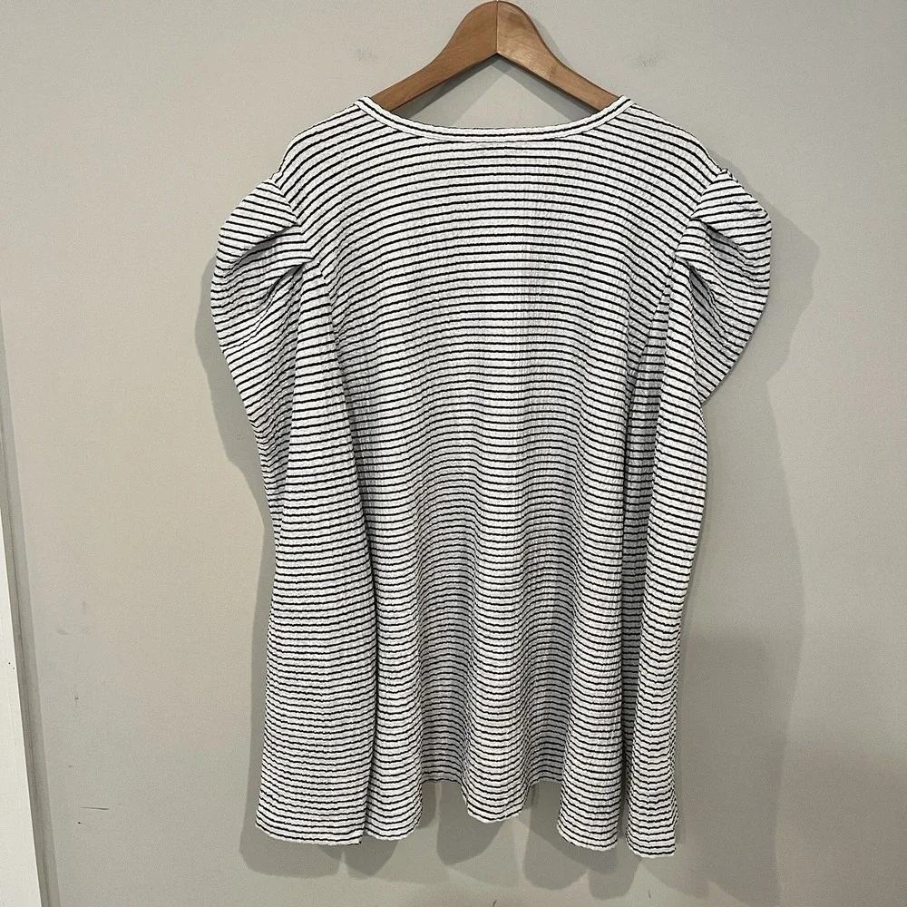 LOFT Plus Size 24 Black White Striped Knit Top Puff Long Sleeve Crew Neck